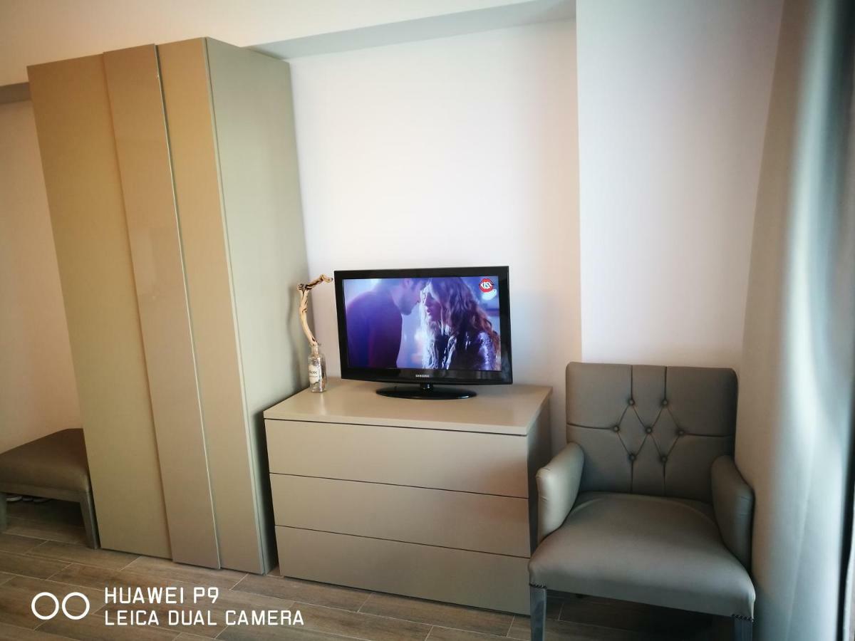 Luxury Studio 42 De Silva مامايا المظهر الخارجي الصورة